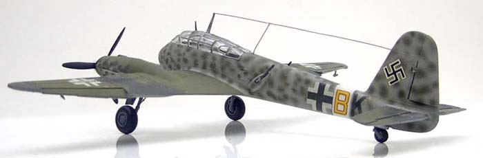 Randy Asplund Messerschmitt Me 410A-1 1/72 Scale Model